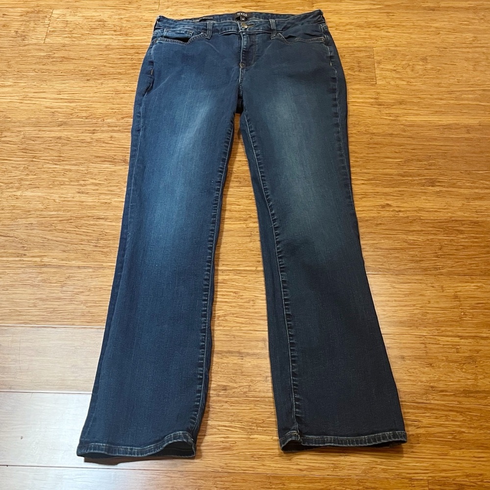 NYDJ Barbara Bootcut Lift X Tuck Medium Wash Jeans. Size Women's 10 - Picture 6 of 15